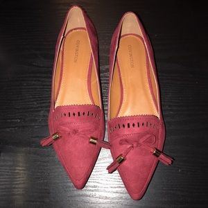 Pointy Toe Suede Flats with Tassles